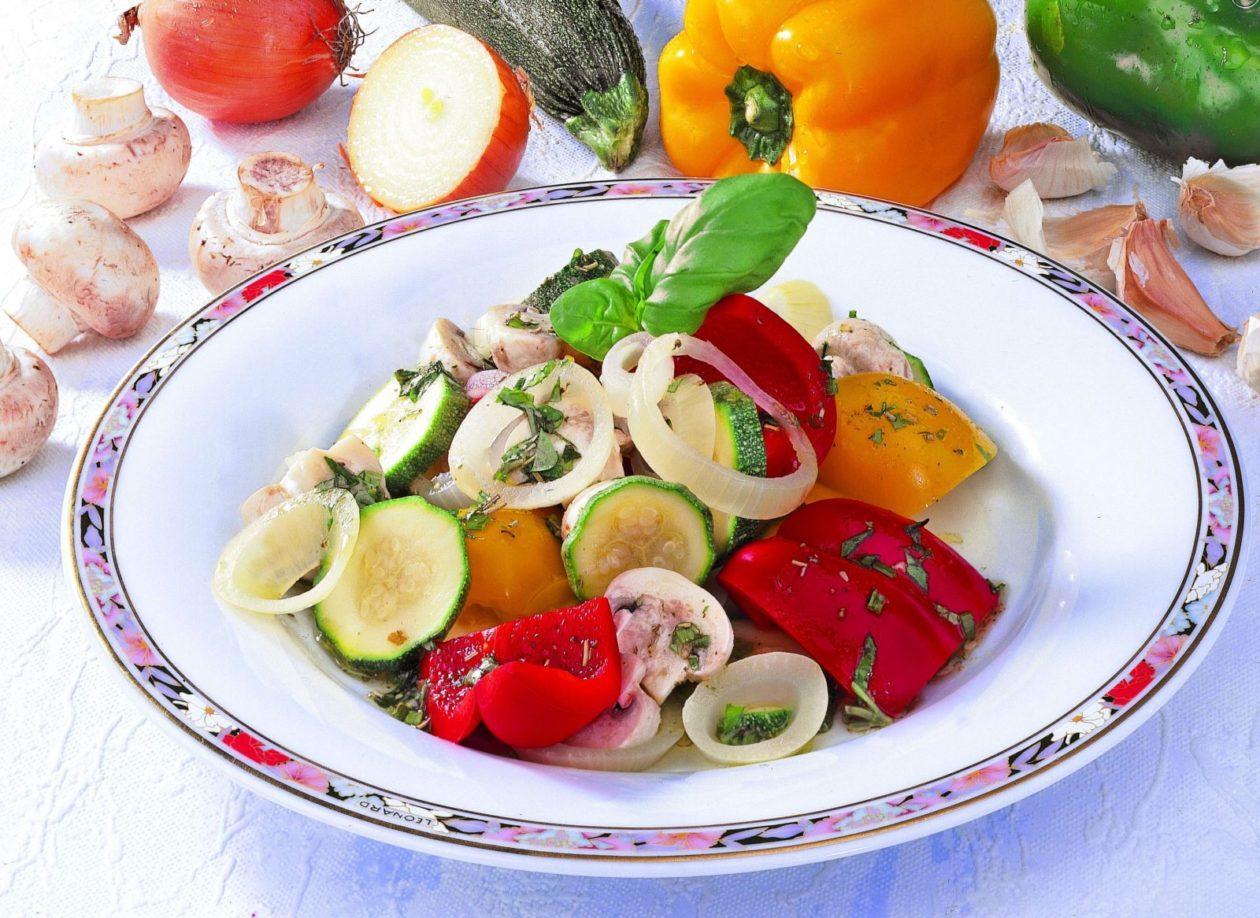 bunte-gemuesevariation Bunte Gemüsevariation - BCM Diät Rezepte.de
