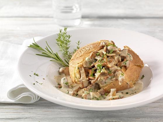 1082_ragout_edelpilze Ragout von Edelpilzen mit gerösteten Pinienkernen - BCM Diät Rezepte.de