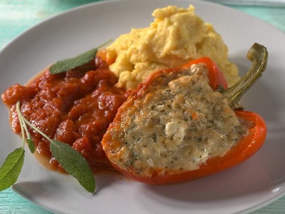 Gefüllte Paprikaschote mit Schafskäse – Precon Rezepte