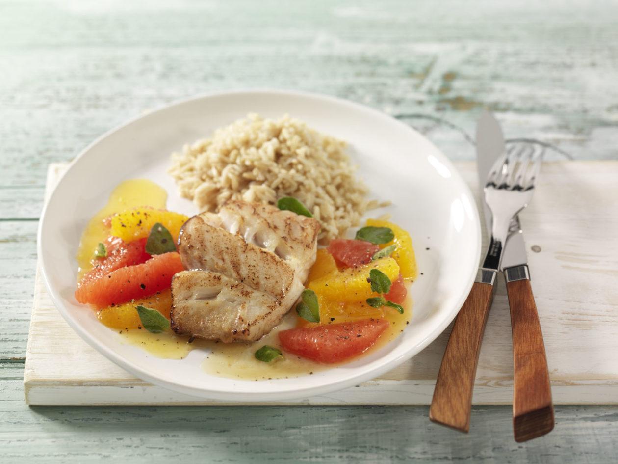 Rotbarschfilet mit Zitrusfrüchten und Naturreis – Precon Rezepte