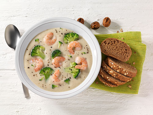 Blumenkohlsuppe mit Garnelen