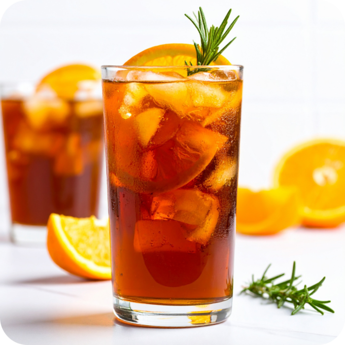 Schwarztee mit Orange und Rosmarin Schwarztee mit Orange und Rosmarin